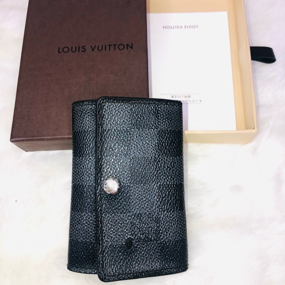 🔥SALE🔥 LV Damier Graphite Multicle 6 w BOX